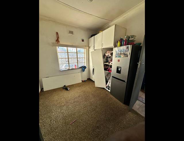 3 BEDROOM HOUSE FOR SALE IN WYCHWOOD